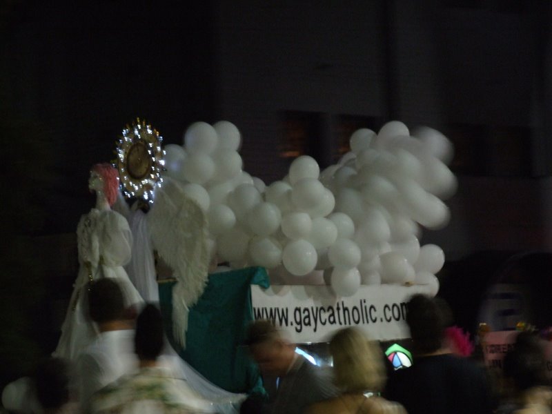 Travel - Australia - Dery Pictures Mardi Gras